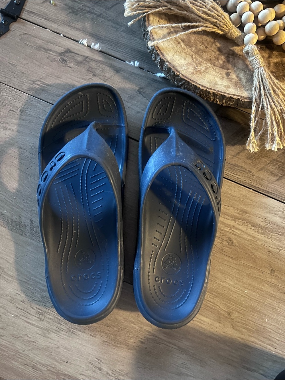 CROCS Navy Blue Classic Flip Sandals